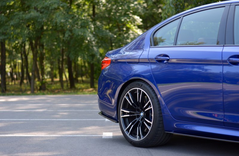 Maxton Heck Ansatz Flaps Diffusor für BMW M5 F90 schwarz Hochglanz BM-5-90-M-RSD1-G
