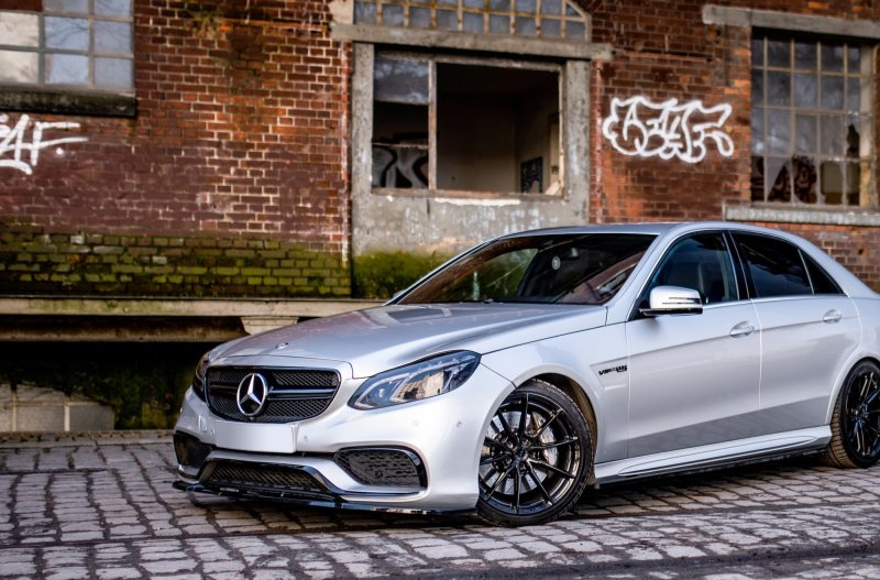 Maxton Seitenschweller Ansatz für Mercedes-Benz E63 AMG Limousine W212 Facelift schwarz Hochglanz ME-E-212F-AMG-SD1-G