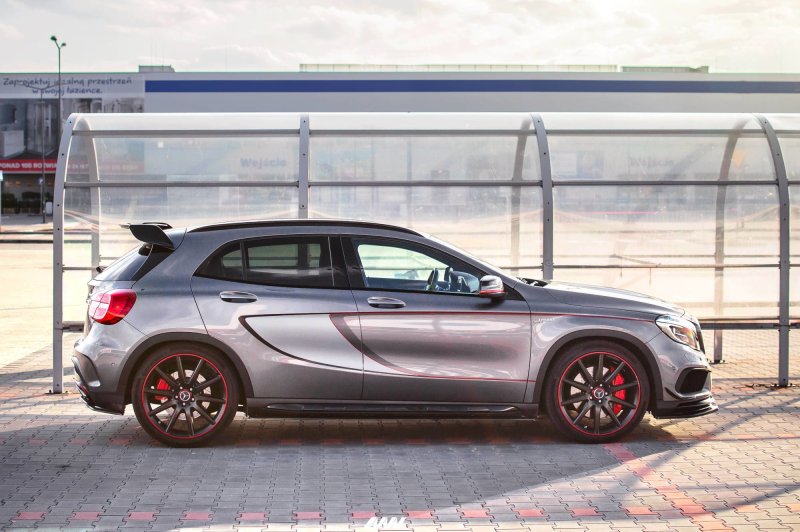 Maxton Seitenschweller Ansatz für Mercedes GLA 45 AMG SUV (X156) vor Facelift schwarz matt ME-GLA-156-AMG-SD1-T