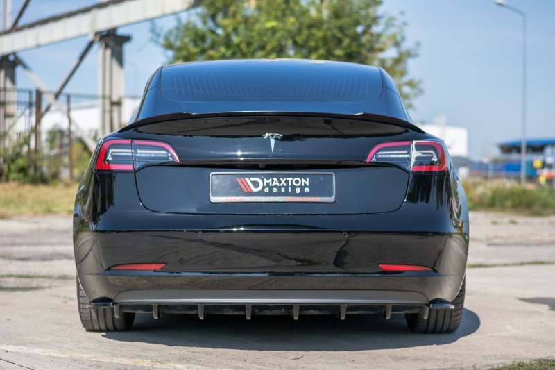 Maxton Heck Ansatz Flaps Diffusor für Tesla Model 3 schwarz Hochglanz TE-MODEL3-1-RSD1-G