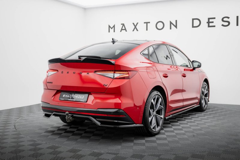 Maxton Mittlerer Cup Diffusor Heck Ansatz Skoda Enyaq Coupe iV schwarz Hochglanz SK-EN-1-RS-C-RD1G+RD2-G