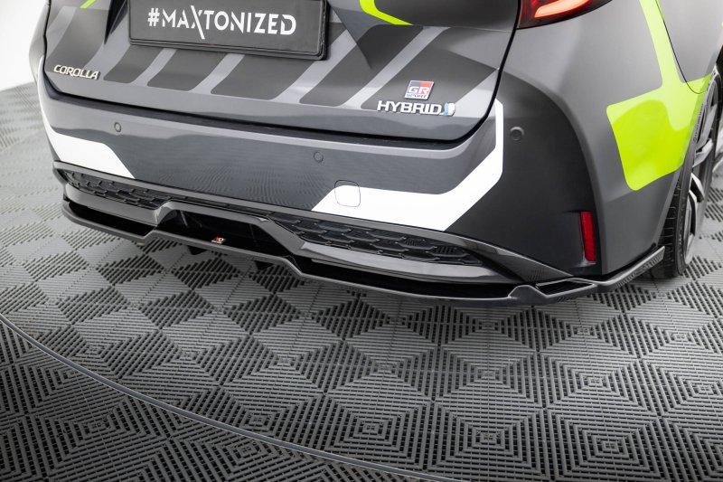 Maxton Mittlerer Cup Diffusor Heck Ansatz Toyota Corolla GR Sport Touring Sports XII schwarz Hochglanz TO-CO-12-TS-GRSPORT-RD1G+RD2-G