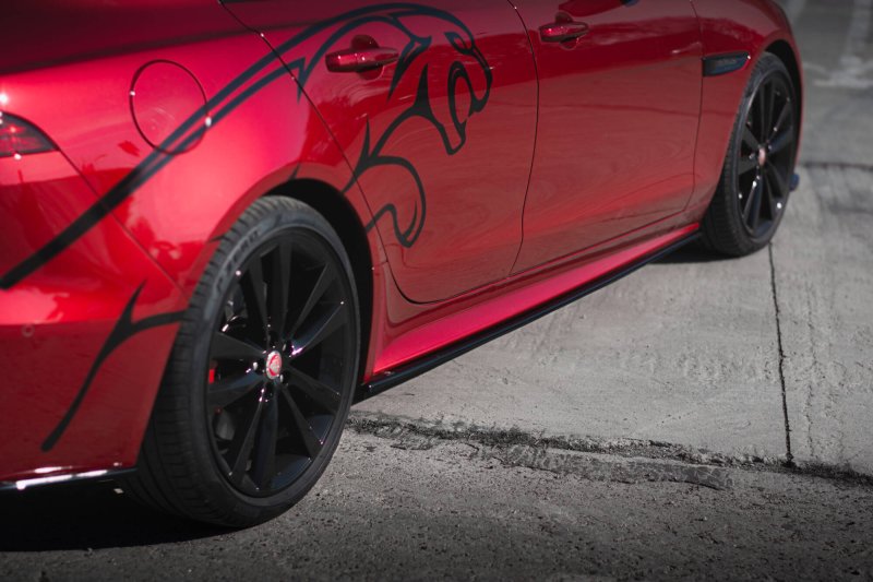 Maxton Seitenschweller Ansatz Jaguar XE R-Dynamic X760 Facelift schwarz Hochglanz JA-XE-1F-RDYNAMIC-SD1-G