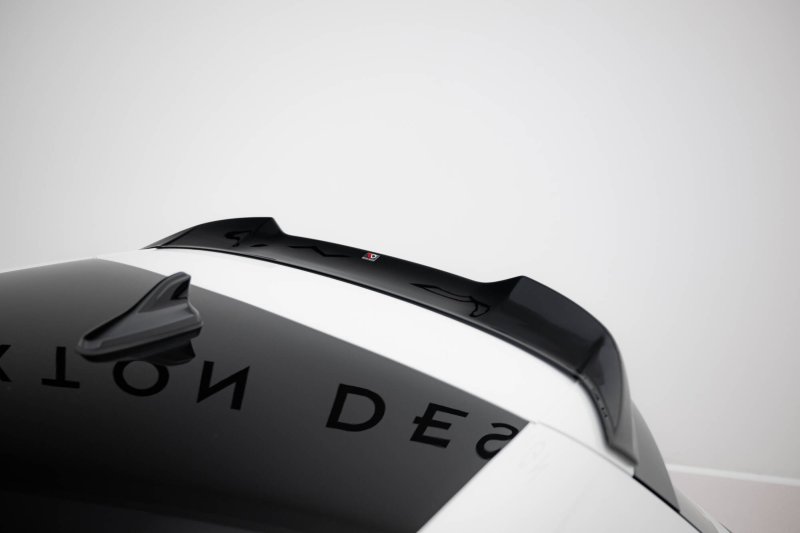 Maxton Spoiler CAP Abrisskante 3D VW Golf GTI / GTE / GTD / R-Line / R Mk8 schwarz Hochglanz VW-GO-8-GTI-CAP3-G