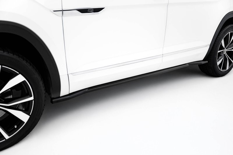 Maxton Seitenschweller Ansatz VW Atlas R-Line Mk1 Facelift 2 schwarz Hochglanz VW-AT-1F-RLINE-SD1-G