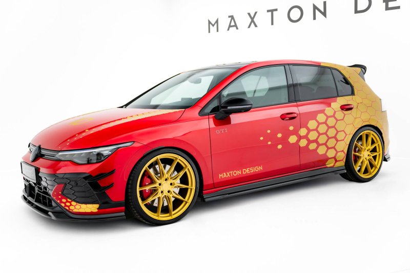 Maxton Seitenschweller Ansatz V.1 VW Golf GTI Clubsport Mk8 Facelift schwarz Hochglanz VW-GO-8F-GTI-CS-SD1-G