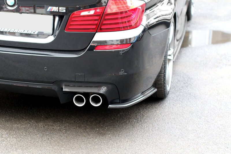 Maxton Heck Ansatz Flaps Diffusor für BMW M5 F10 schwarz Hochglanz BM-5-10-M-RSD1-G
