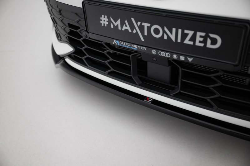 Maxton Front Ansatz V.3 VW Golf GTI / GTE / R-Line Mk8 Facelift schwarz Hochglanz VW-GO-8F-GTI-FD3-G