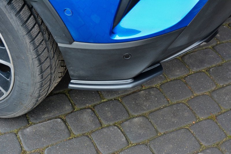 Maxton Heck Ansatz Flaps Diffusor für TOYOTA C-HR  schwarz Hochglanz TO-CH-R-1-RSD1-G