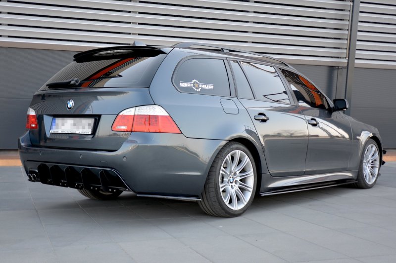 Maxton Heck Ansatz Flaps Diffusor für BMW 5er E60/E61 M Paket schwarz Hochglanz BM-5-61-MPACK-RSD1-G