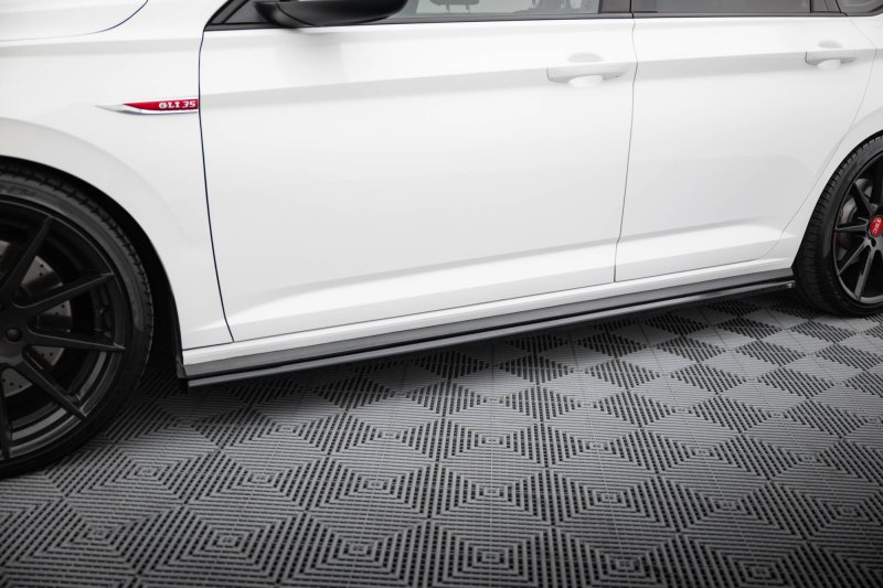 Maxton Seitenschweller Ansatz VW Jetta GLI Mk7 schwarz Hochglanz VW-JE-7-GLI-SD1-G