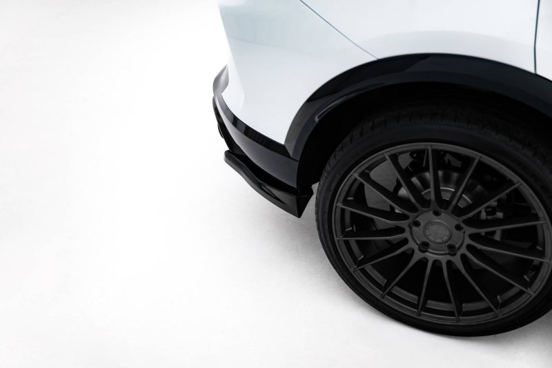 Maxton Heck Ansatz Flaps Diffusor V.4 Cupra Formentor Mk1 Facelift schwarz Hochglanz CU-FO-1-RSD4-G