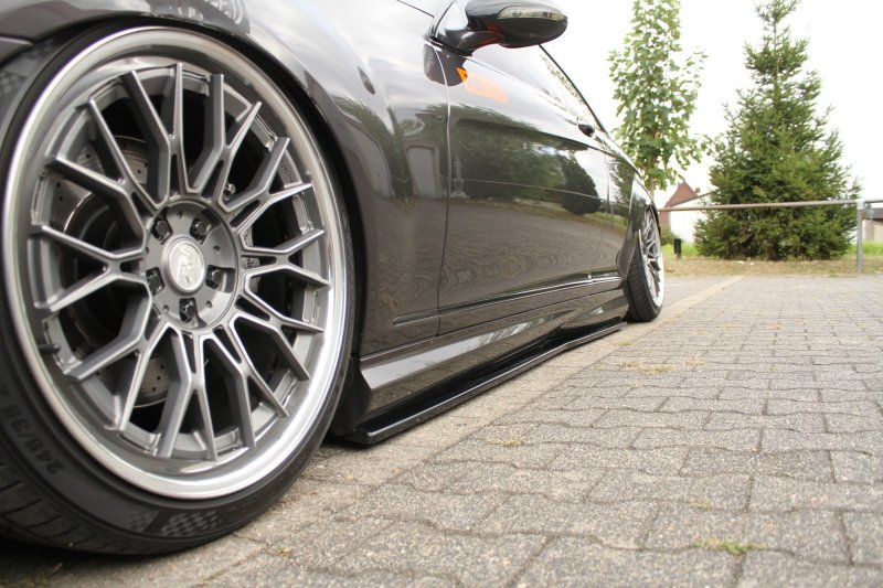 Maxton Seitenschweller Ansatz für MERCEDES CL 500 C216 AMGLINE schwarz Hochglanz ME-CL-500-216-AMGLINE-SD1-G
