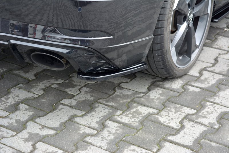 Maxton Heck Ansatz Flaps Diffusor für Audi RS3 8V FL Sportback schwarz Hochglanz AU-RS3-8VF-RSD1-G