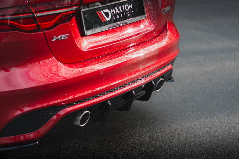 Maxton Diffusor Heck Ansatz Jaguar XE R-Dynamic X760 Facelift schwarz Hochglanz JA-XE-1F-RDYNAMIC-RS1-G