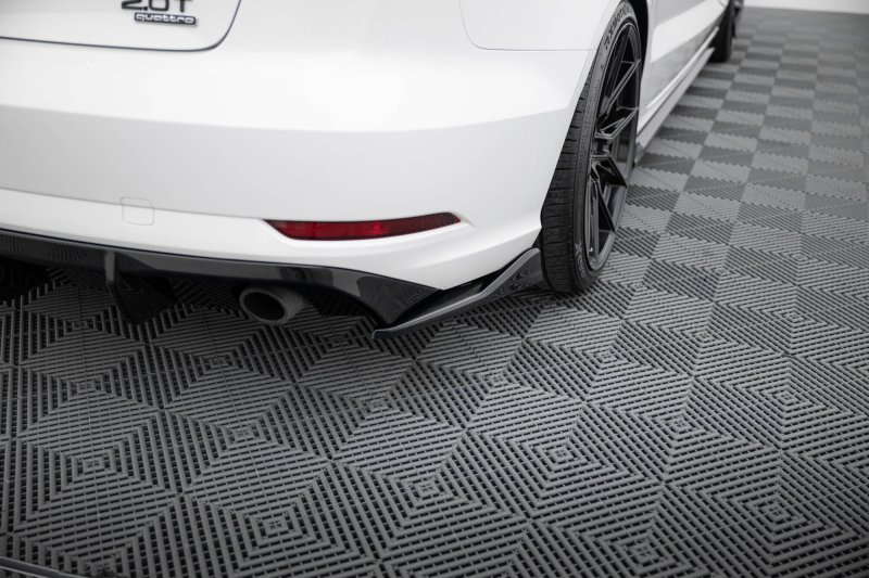 Maxton Heck Ansatz Flaps Diffusor V.2 Audi A3 Limousine 8V Facelift schwarz Hochglanz AU-A3-8VF-S-RSD2-G