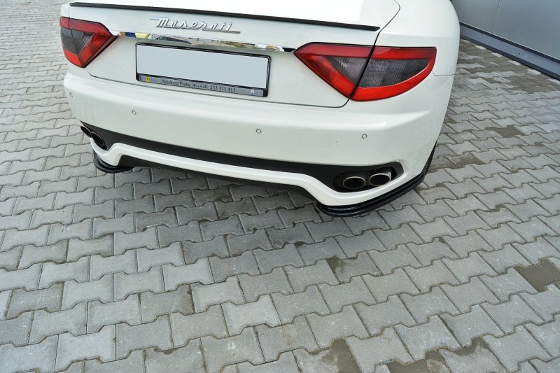 Maxton Heck Ansatz Flaps Diffusor für MASERATI GRANTURISMO 2007-2011 schwarz Hochglanz MS-GT-1-RSD1-G