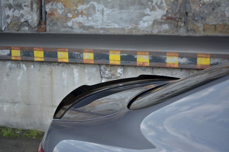 Maxton Spoiler CAP für ALFA ROMEO GIULIA VELOCE schwarz Hochglanz AL-GI-1-VEL-CAP1-G