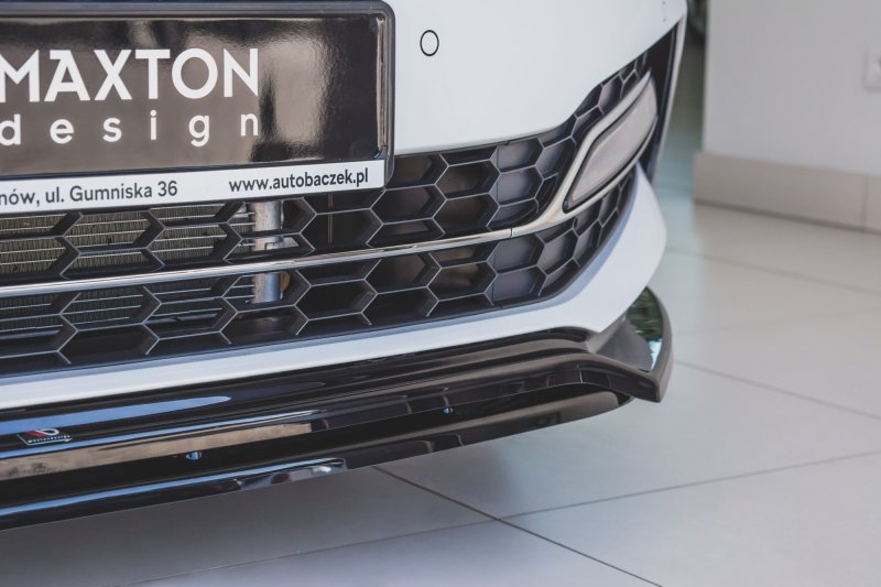 Maxton Front Ansatz V.3 für Skoda Superb Mk3 FL schwarz Hochglanz SK-SU-3F-FD3G+FD3R-G