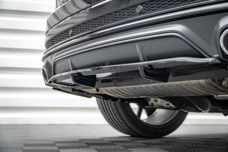 Maxton Mittlerer Diffusor Heck Ansatz DTM Look für Audi SQ8 Mk1 schwarz Hochglanz AU-SQ8-1F-RD1G+RD2-G