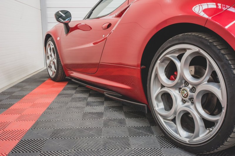 Maxton Seitenschweller Ansatz für Alfa Romeo 4C schwarz Hochglanz AL-4C-SD1-G