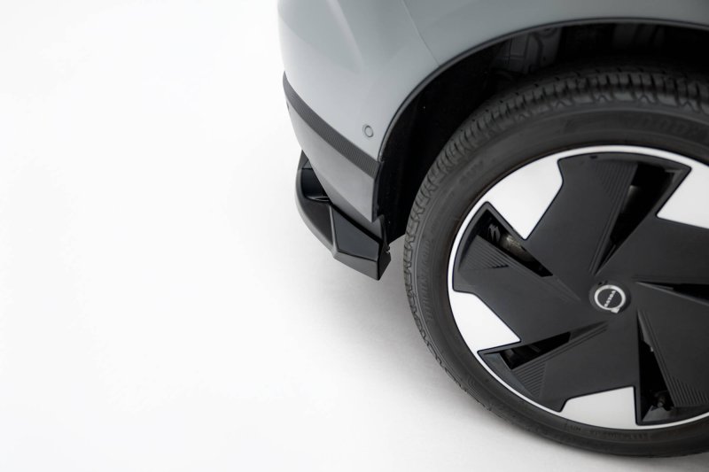Maxton Mittlerer Cup Diffusor Heck Ansatz Volvo EX30 Mk1 schwarz Hochglanz VO-EX30-1-RD1G+RD2-G