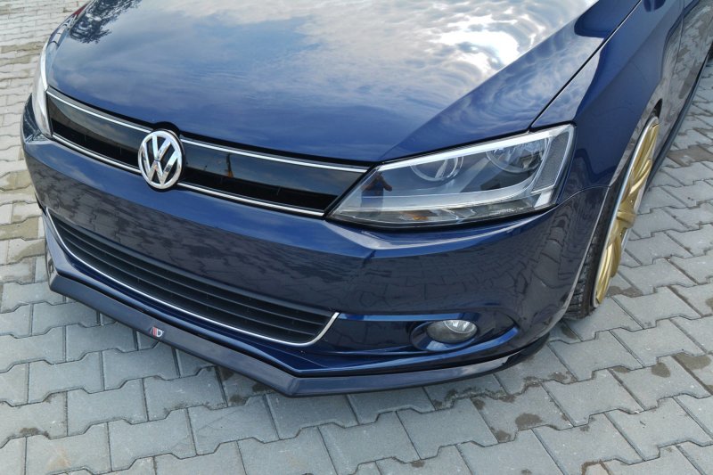 Maxton Front Ansatz V.2 für VOLKSWAGEN JETTA MK6 SEDAN vor Facelift schwarz Hochglanz VW-JE-6-FD2-G