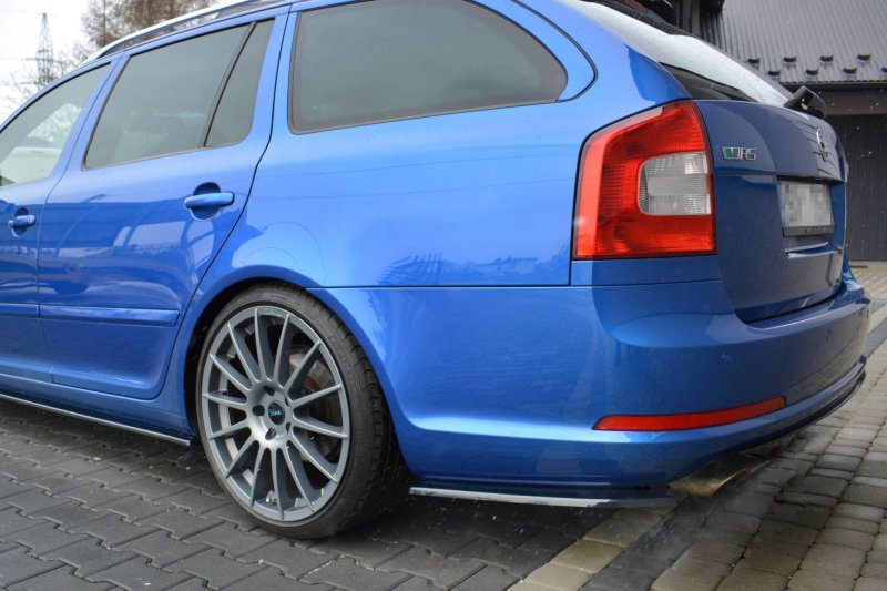 Maxton Heck Ansatz Flaps Diffusor für Skoda Octavia RS Mk2 / Mk2 FL Limousine / Combi schwarz Hochglanz SK-OC-2F-RS-K-RSD1-G
