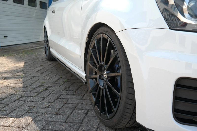 Maxton Seitenschweller Ansatz für VOLKSWAGEN Polo 6R R WRC schwarz Hochglanz VW-PO-5-WRC-SD1-G