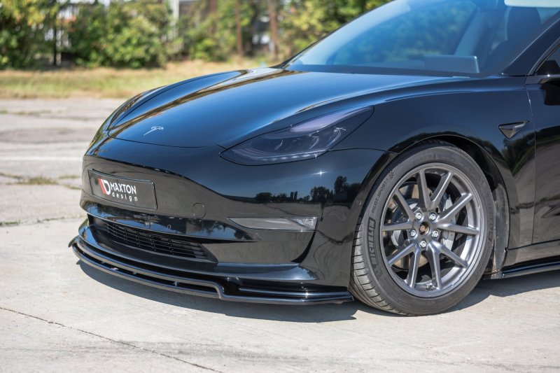 Maxton Front Ansatz V.2 für Tesla Model 3 schwarz Hochglanz TE-MODEL3-1-FD2R+FD2-G
