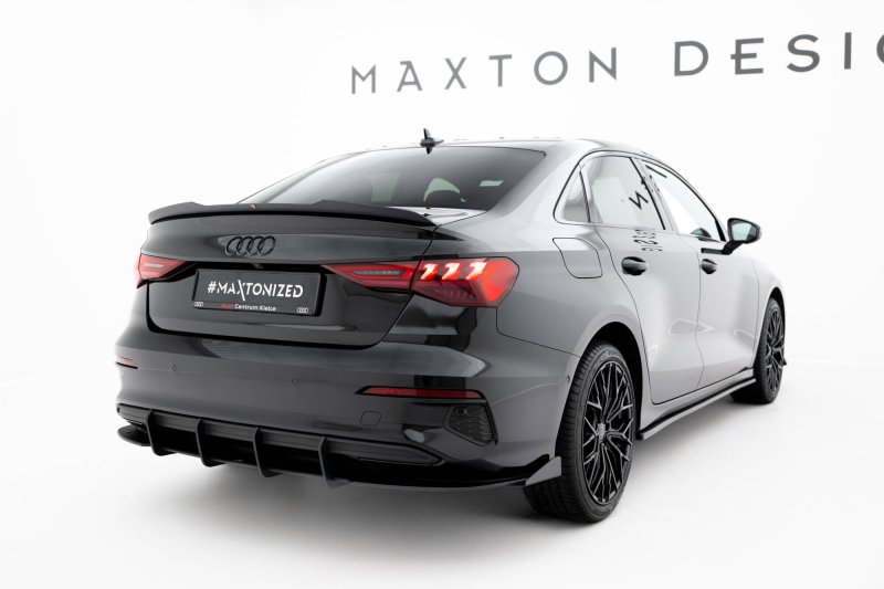 Maxton Street Pro Heckschürze + Flaps Audi A3 Limousine 8Y schwarz Hochglanz AUA38YSCNC-RS1B+BRBI+RSF1-G