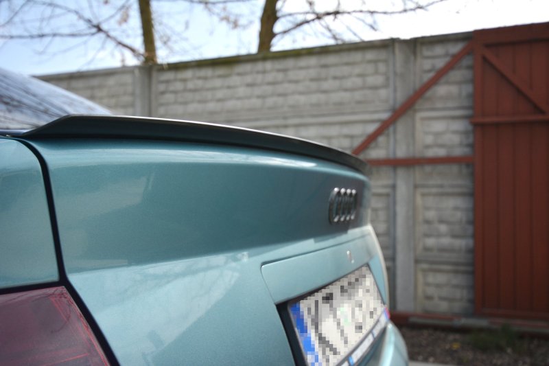 Maxton Spoiler CAP für Audi A4 / S4 B5 Limousine schwarz Hochglanz AU-A4-B5-CAP1-G
