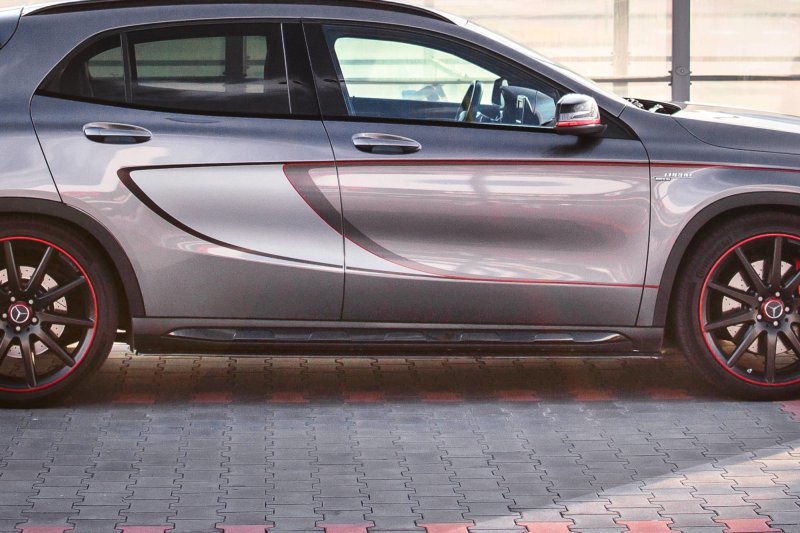 Maxton Seitenschweller Ansatz für Mercedes GLA 45 AMG SUV (X156) vor Facelift Carbon Look  ME-GLA-156-AMG-SD1-C