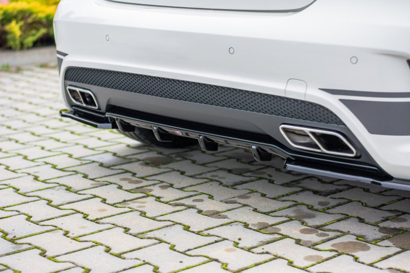 Maxton Diffusor Heck Ansatz für Mercedes A45 AMG W176 schwarz Hochglanz ME-A-176-AMG-RS1-G