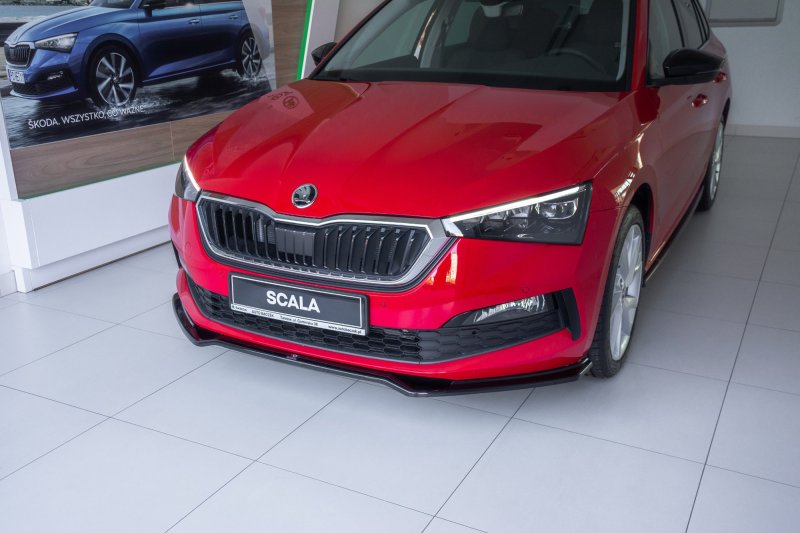 Maxton Front Ansatz V.2 für Skoda Scala  schwarz Hochglanz SK-SC-1-FD2-G