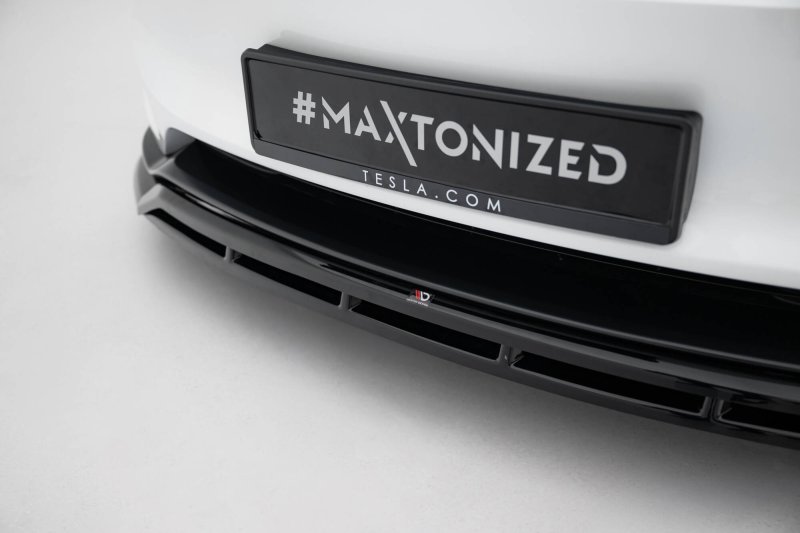 Maxton Front Ansatz V.1 Tesla Model 3 Performance Mk1 Facelift schwarz Hochglanz TE-MODEL3-1F-PFC-FD1G+FD1R-G