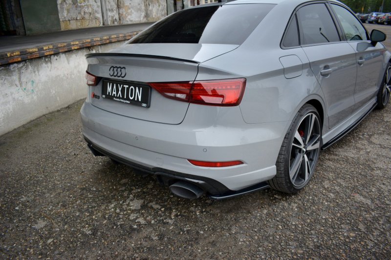 Maxton Splitter / Diffusor Heck Ansatz für Audi RS3 8V FL Limousine schwarz Hochglanz AU-RS3-8VF-S-RSD1-G