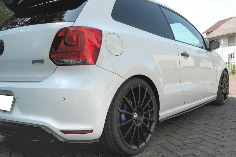 Maxton Seitenschweller Ansatz für VOLKSWAGEN Polo 6R R WRC schwarz Hochglanz VW-PO-5-WRC-SD1-G