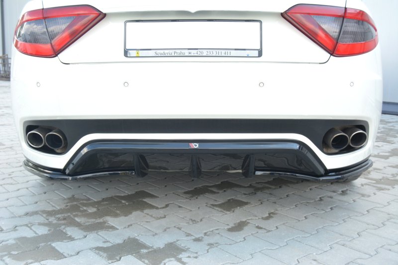 Maxton Diffusor Heck Ansatz für MASERATI GRANTURISMO schwarz Hochglanz MS-GT-1-RS1-G