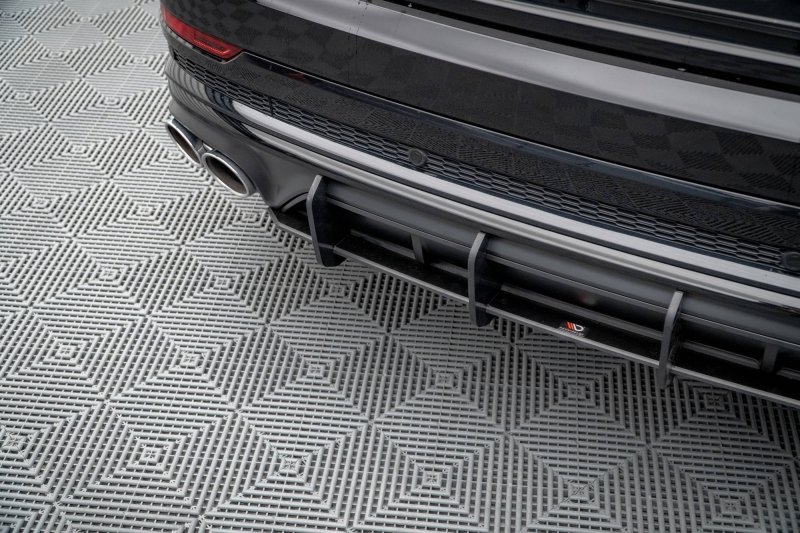 Maxton Street Pro Heckschürze für Audi SQ8 Mk1 AUSQ81FCNC-RS1BRB