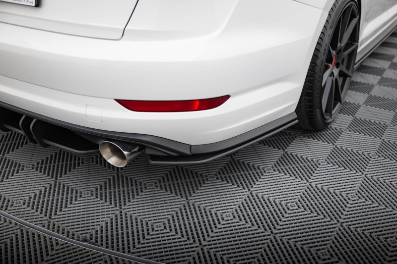 Maxton Street Pro Heck Ansatz Flaps Diffusor VW Jetta GLI Mk7 VWJE7GLICNC-RSD1BRB