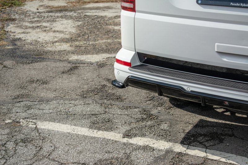 Maxton Heck Ansatz Flaps Diffusor für Volkswagen T6 schwarz Hochglanz VW-T6-RSD1-G