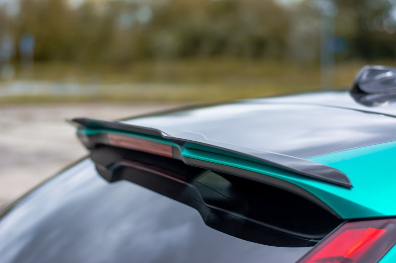 Maxton Spoiler CAP für Volvo V40 schwarz Hochglanz VO-V40-2-CAP1-G