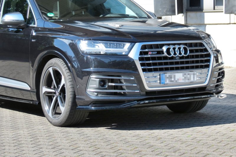 Maxton Front Ansatz für Audi SQ7 / Q7 S-Line Mk.2 schwarz Hochglanz AU-SQ7-2-FD1-G