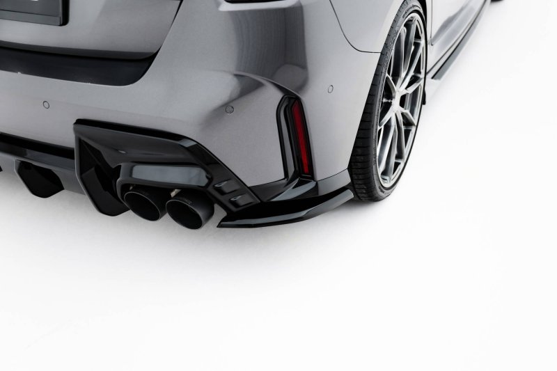Maxton Heck Ansatz Flaps Diffusor V.1 BMW 1er M-Paket F70 schwarz Hochglanz BM-1-70-M-RSD1-G
