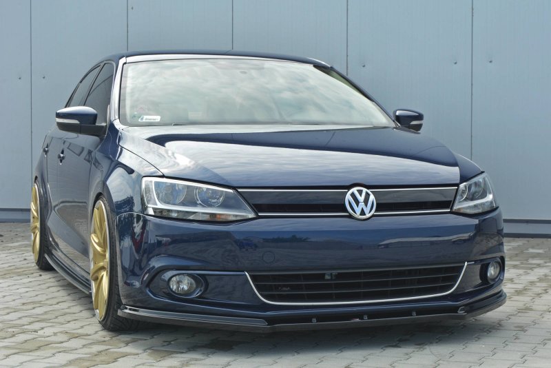 Maxton Front Ansatz V.1 für VW Jetta 6 schwarz Hochglanz VW-JE-6-FD1-G