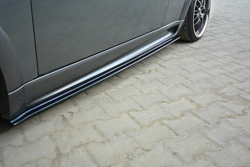 Maxton Seitenschweller Ansatz für MINI R53 COOPER S JCW schwarz Hochglanz MC-S-1-53-JCW-SD1-G