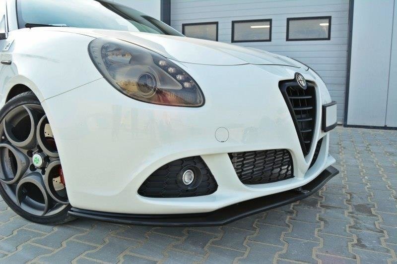 Maxton Front Ansatz für v.1 Alfa Romeo Giulietta schwarz Hochglanz AL-GU-1-FD1-G