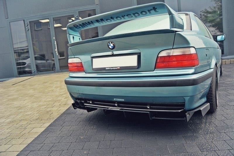 Maxton Diffusor Heck Ansatz für Heckschürze für BMW M3 E36 BM-3-36-C-M-CNC-RS1