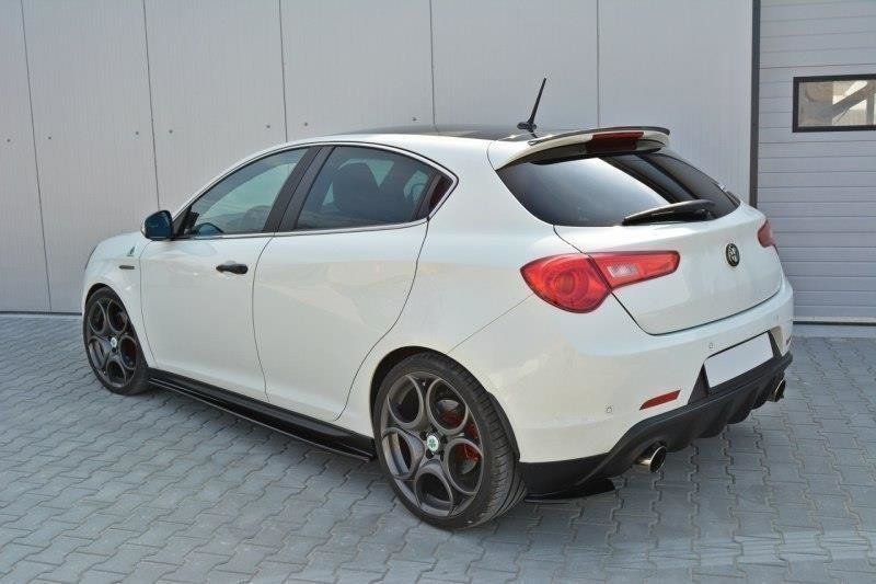Maxton Seitenschweller Ansatz für Alfa Romeo Giulietta schwarz Hochglanz AL-GU-1-SD1-G